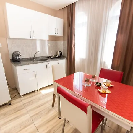 Palvan Hotel apartamentowy 3*