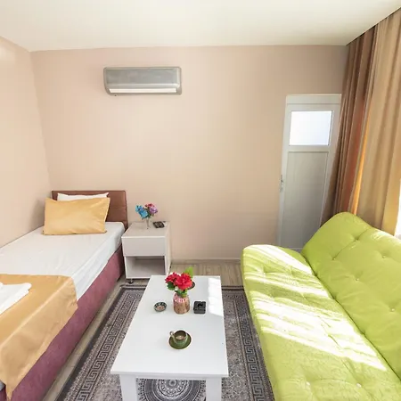 Lägenhetshotell Palvan House Antalya
