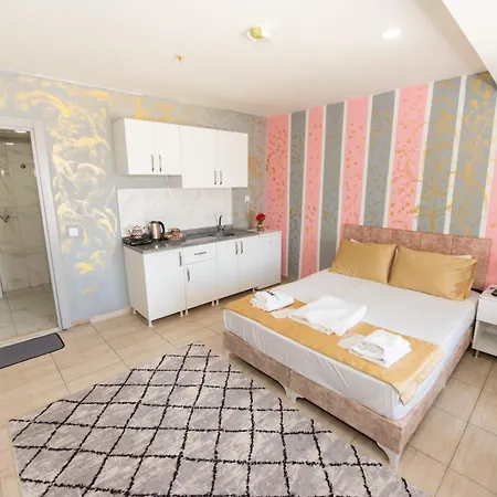 Palvan House Lägenhetshotell Antalya